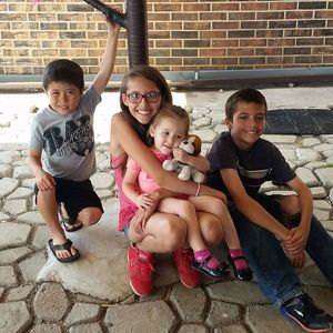 Meet your Posher, Debra